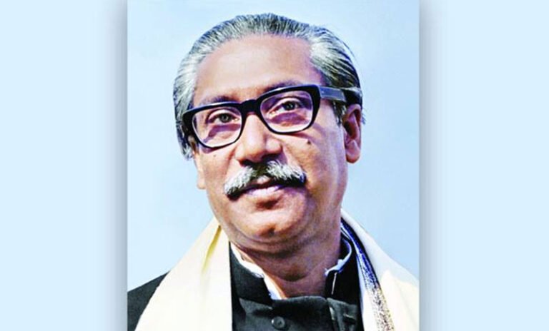 ‘একদিন মুজিবই হবেন যিশুর মতো’ ‘একদিন মুজিবই হবেন যিশুর মতো’