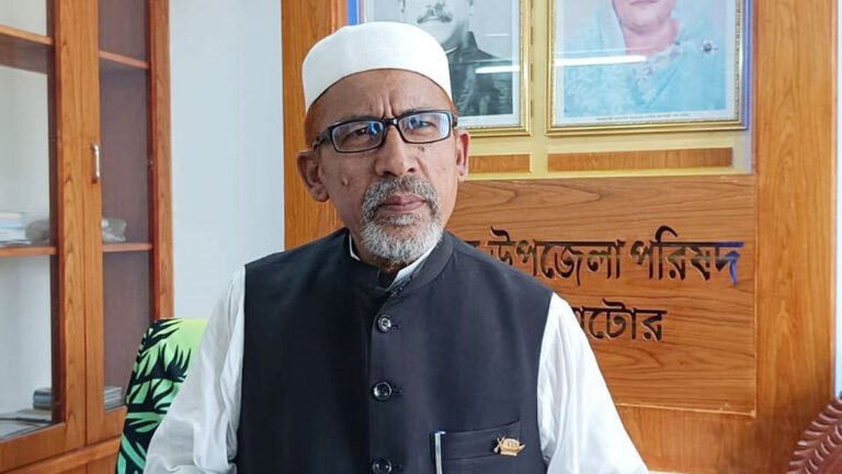 বিনা প্রতিদ্বন্দ্বিতায় এমপি নির্বাচিত আওয়ামী লীগের সিদ্দিকুর রহমান বিনা প্রতিদ্বন্দ্বিতায় এমপি নির্বাচিত আওয়ামী লীগের সিদ্দিকুর রহমান