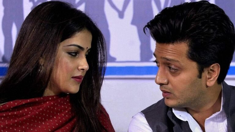 তৃতীয় সন্তানের মা হতে চলেছেন জেনেলিয়া! তৃতীয় সন্তানের মা হতে চলেছেন জেনেলিয়া!