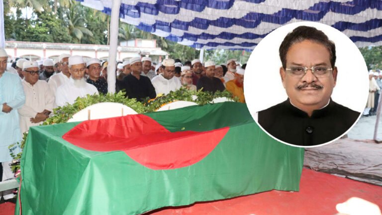 জন্মস্থানে চিরনিদ্রায় শায়িত হলেন এমপি শাহজাহান কামাল জন্মস্থানে চিরনিদ্রায় শায়িত হলেন এমপি শাহজাহান কামাল