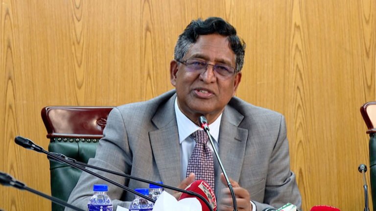 ষড়যন্ত্রকারীরা সফল হবে না ষড়যন্ত্রকারীরা সফল হবে না