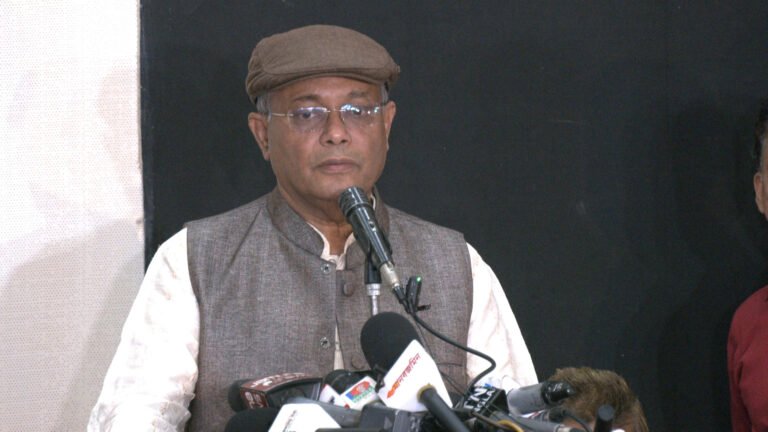 খালেদা জিয়ার চিকিৎসার ব্যাপারে সরকার আন্তরিক: তথ্যমন্ত্রী খালেদা জিয়ার চিকিৎসার ব্যাপারে সরকার আন্তরিক: তথ্যমন্ত্রী