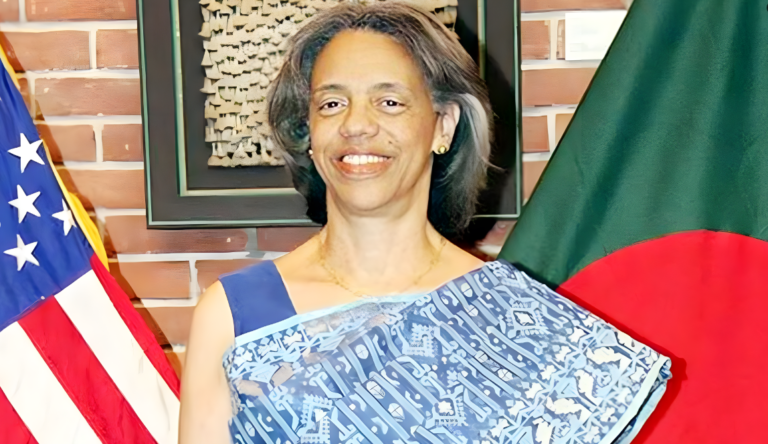 বার্নিকাটের গাড়িবহরে হামলা, সুজন সম্পাদকের শ্যালক গ্রেফতার বার্নিকাটের গাড়িবহরে হামলা, সুজন সম্পাদকের শ্যালক গ্রেফতার