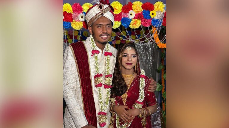 প্রেমের টানে কিশোরগঞ্জে মালয়েশিয়ান তরুণী প্রেমের টানে কিশোরগঞ্জে মালয়েশিয়ান তরুণী