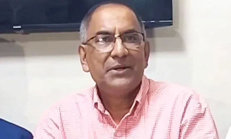 মিয়া আরেফিকে জেলগেটে জিজ্ঞাসাবাদের প্রস্তুতি ডিবির মিয়া আরেফিকে জেলগেটে জিজ্ঞাসাবাদের প্রস্তুতি ডিবির