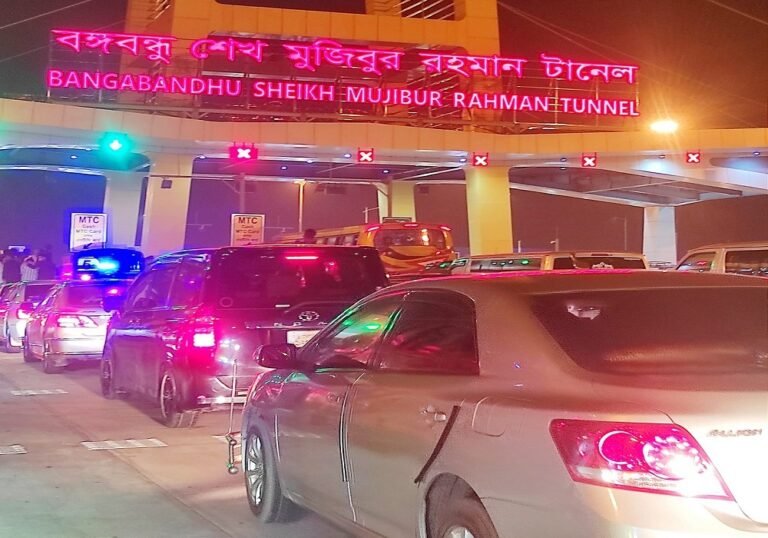 ১৩ দিনে বঙ্গবন্ধু টানেলে টোল আদায় ২ কোটি ৫ লাখ ১৩ দিনে বঙ্গবন্ধু টানেলে টোল আদায় ২ কোটি ৫ লাখ