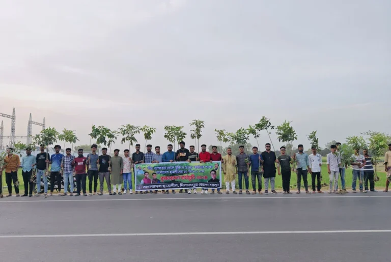 দিনাজপুর জেলা ছাত্রলীগের ৫০০ বৃক্ষের চারা রোপণ