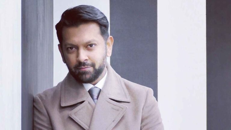 কণ্ঠনালীতে রোগ, আগের মতো গাইতে পারছেন না তাহসান কণ্ঠনালীতে রোগ, আগের মতো গাইতে পারছেন না তাহসান
