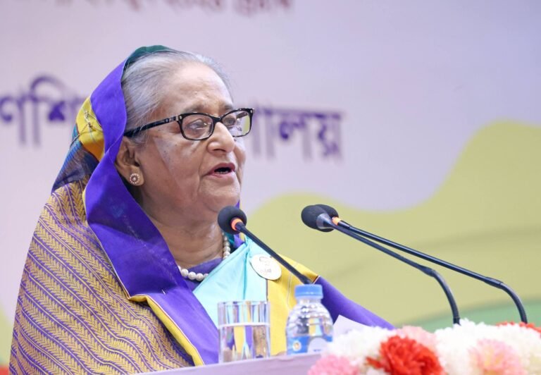 বাংলাদেশের জনগণের কাছে আমি কৃতজ্ঞ : দেশরত্ন শেখ হাসিনা